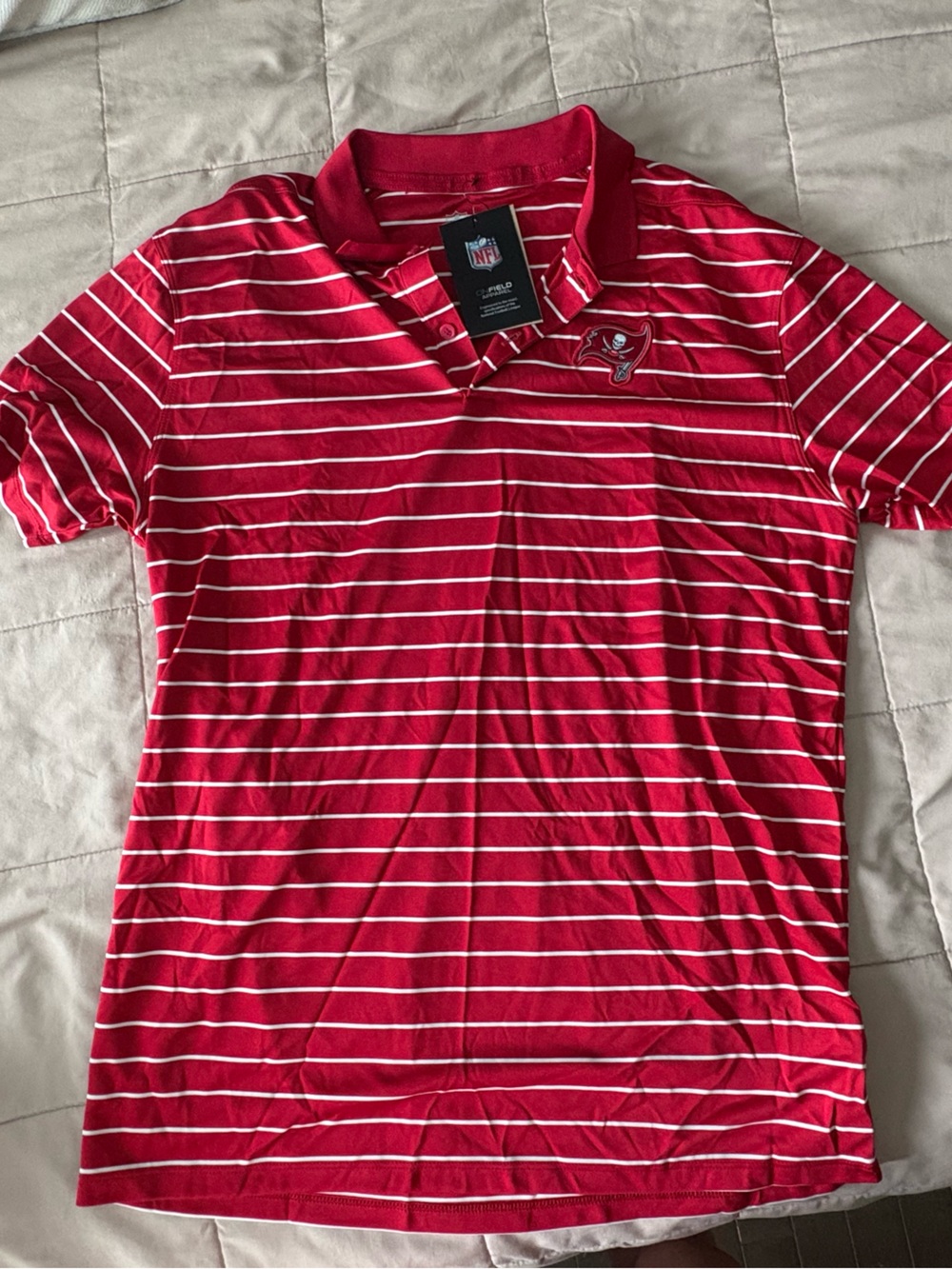 NWT Men’s Tampa Bay Buccaneers Polo